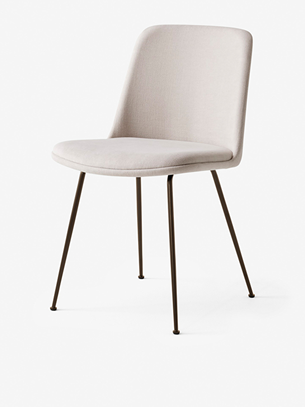 compter écru tissu chaise pieds en bronze écru