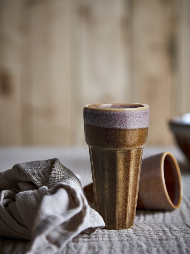 tasse costa - affari de la suède de la moutarde