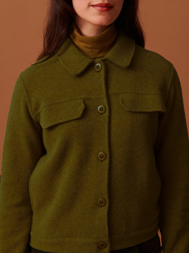celena veste kaki