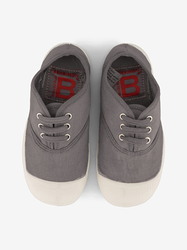 les enfants lacets gris tennis
