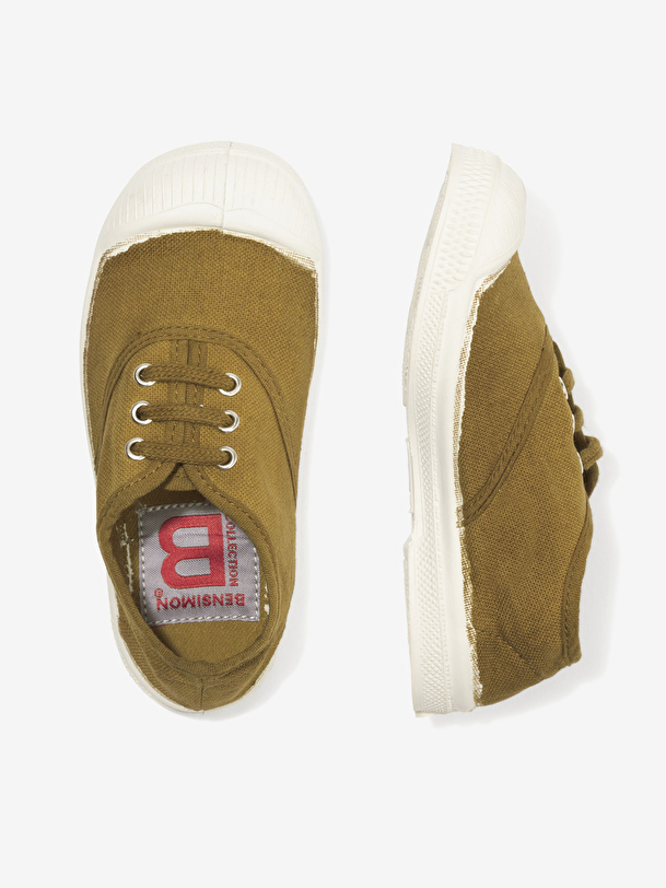 les enfants de la dentelle-up de tennis surplus