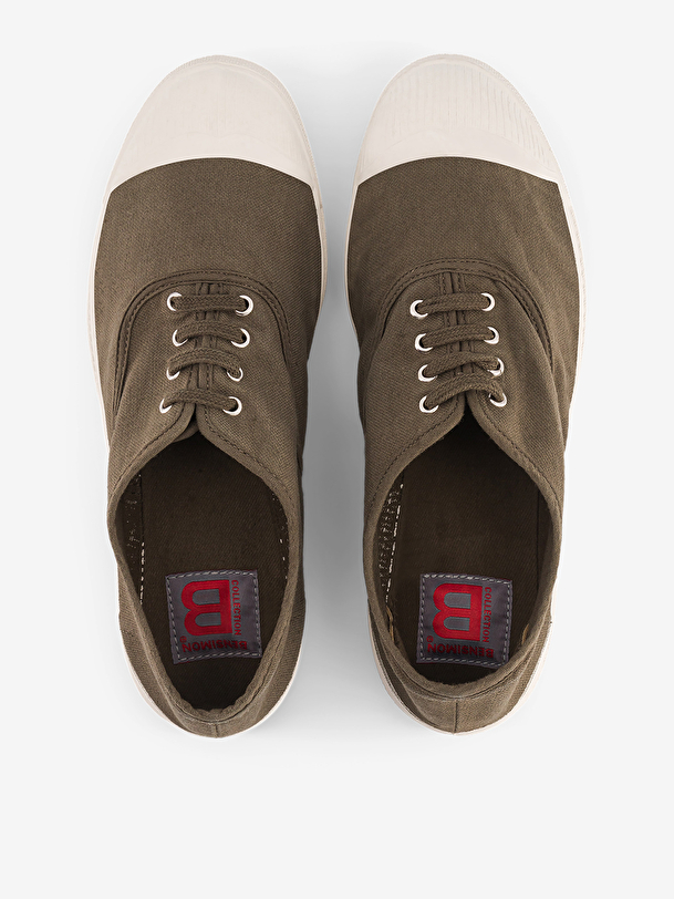 les hommes lacets tennis kaki