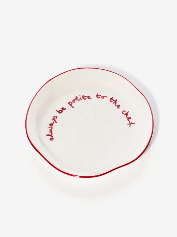 assiette être poli pour le chef de léclectique de style de vie rouge