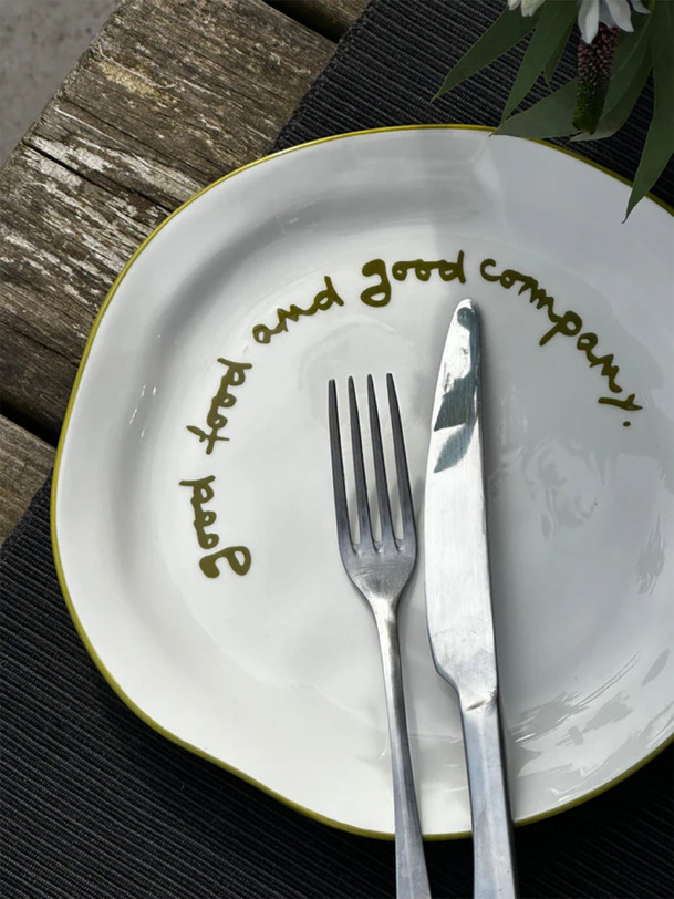 assiette de la bonne nourriture bonne compagnie - la éclectique de style de vie vert
