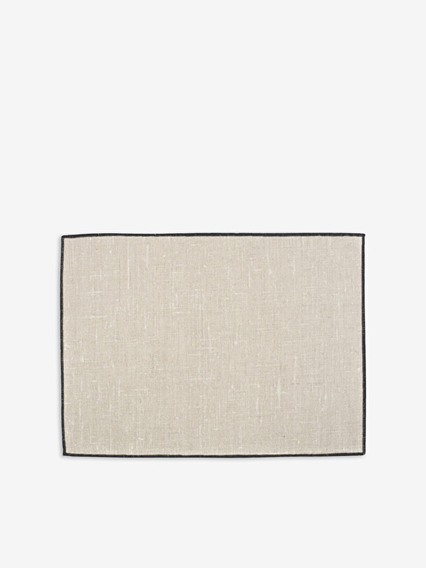 ensemble de naturel recouvert de linge de table set 35x48 naturel