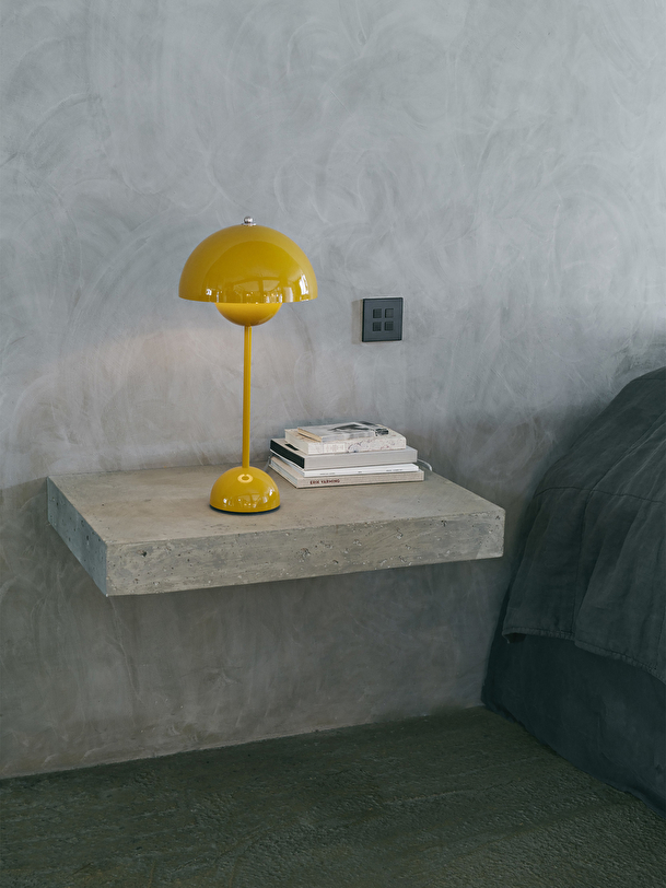 pot de fleurs lampe nomade de la moutarde
