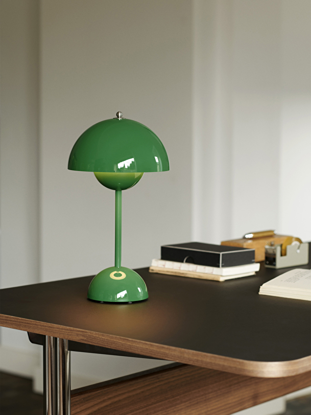 lampe nomad vp9 vert vif vert vif