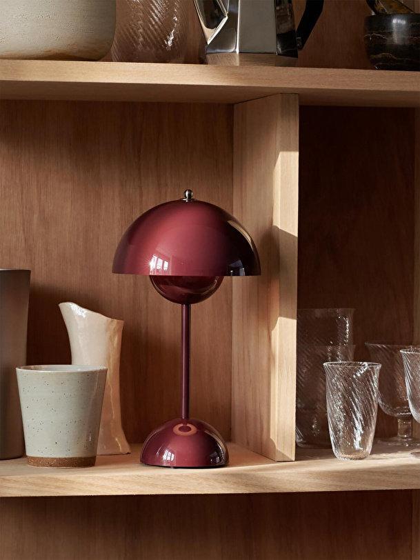 lampe nomad vp9 prune pot de fleur de prune