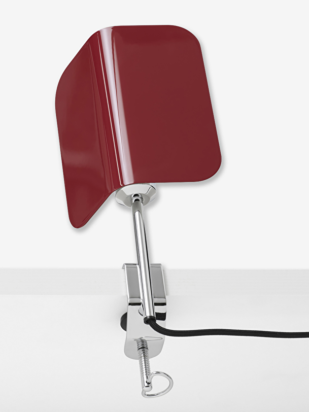 lapex de la lampe clip rouge cuit
