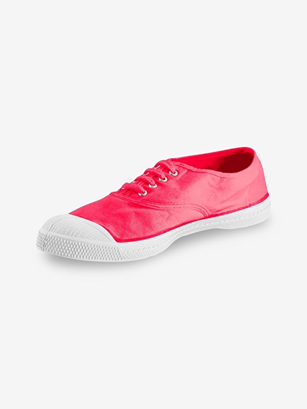 les femmes lacets tennis rose indien
